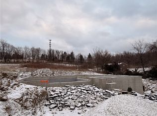 1003 Stonegate Dr, Mc Donald, PA 15057