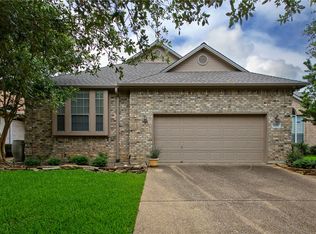 1302 Essex Grn, College Station, TX 77845