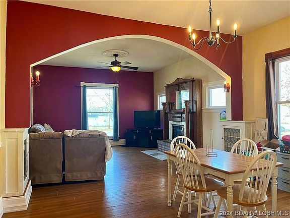 4th image of this home