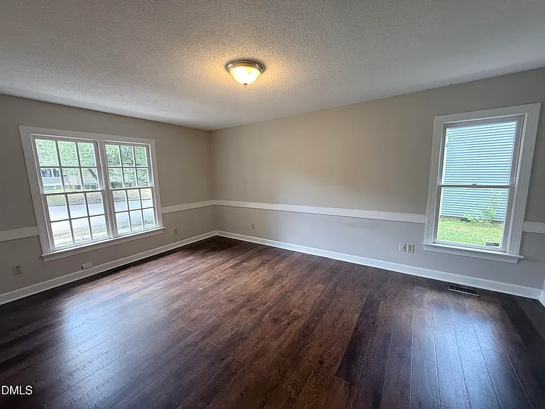 2900 Broadlands Dr — Photo 34