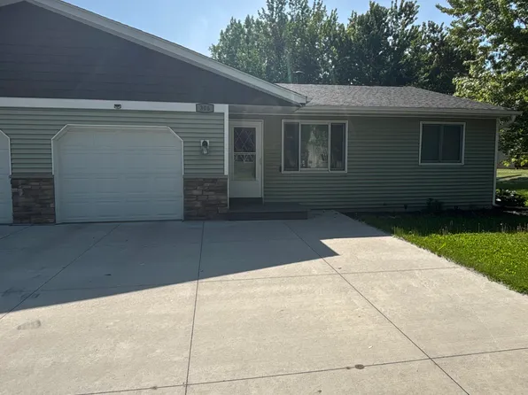306 Willow St, Somerset, WI 54025