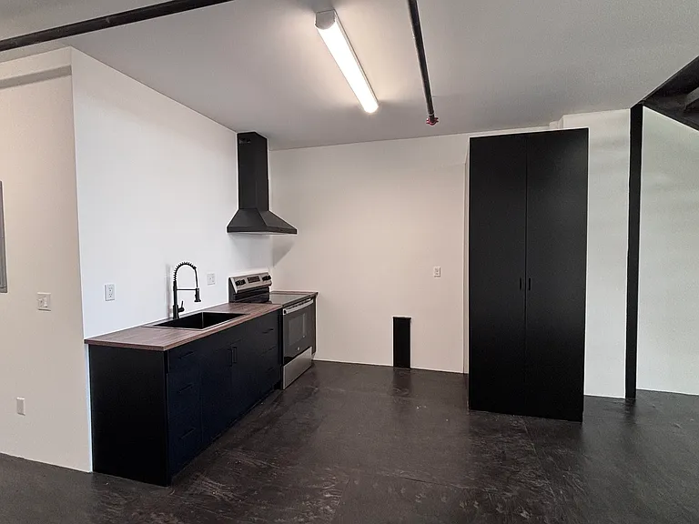 4020 Avalon Blvd #210 — Photo 23