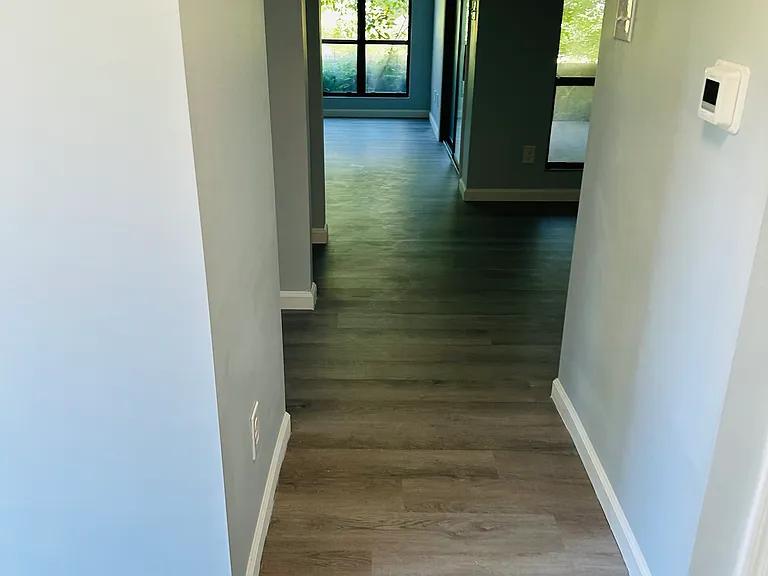 8029 Cedar Glen Dr — Photo 2