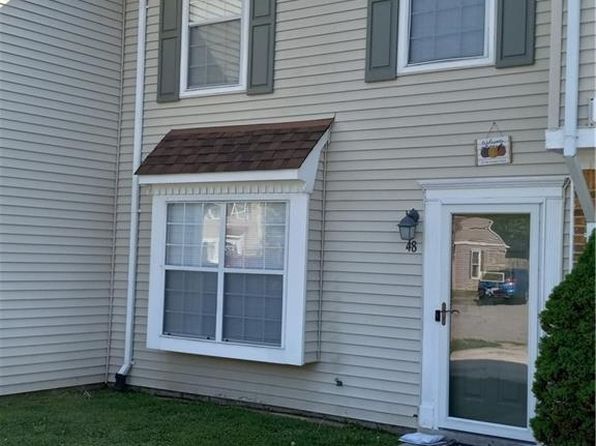 48 Riverchase Dr