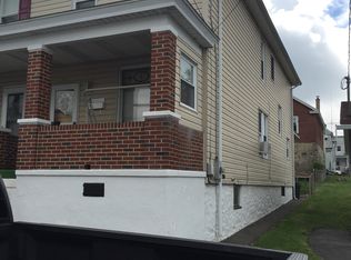 415 W White Bear Dr, Summit Hill, PA 18250