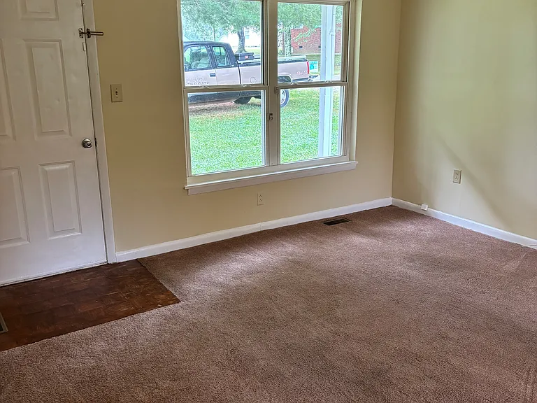 Lliving room