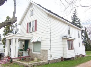 921 Superior St, Antigo, WI 54409