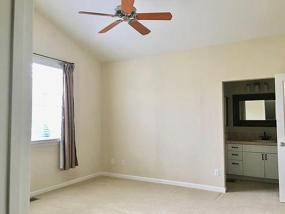 4th image of 773 Bryn Mawr Ct