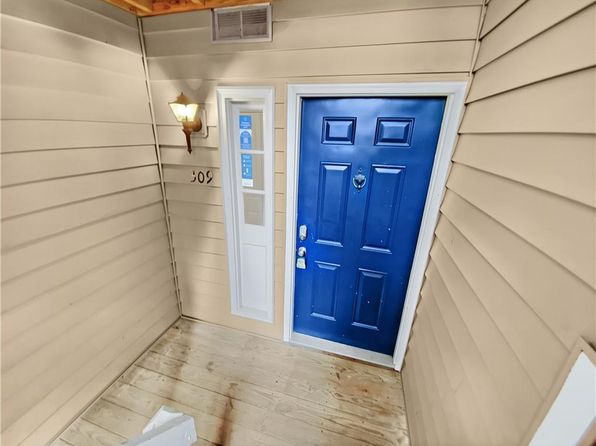 309 Quail Run, Roswell, GA 30076