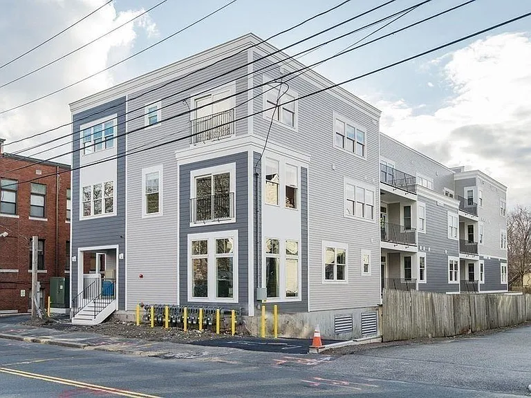 429 Cherry St #12 — Photo 15