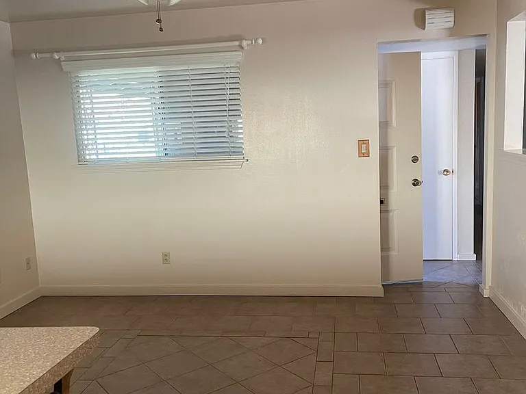 735 Christine Ave — Photo 2