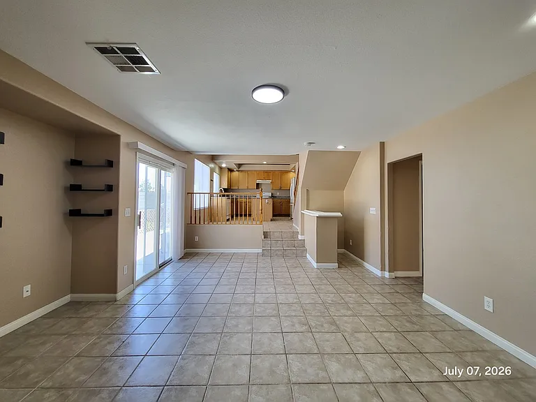 8312 Candlefish Ct — Photo 6