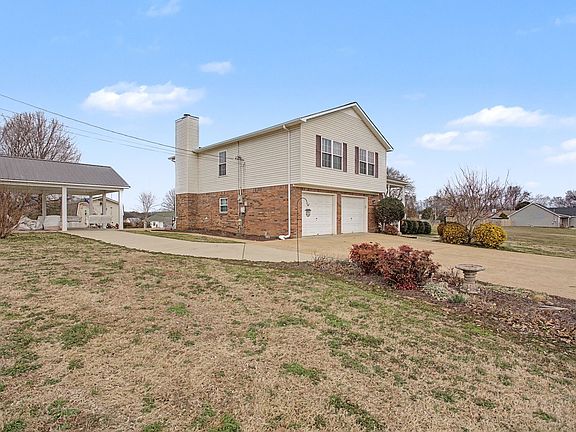 2nd image of 397 Canaan Rd