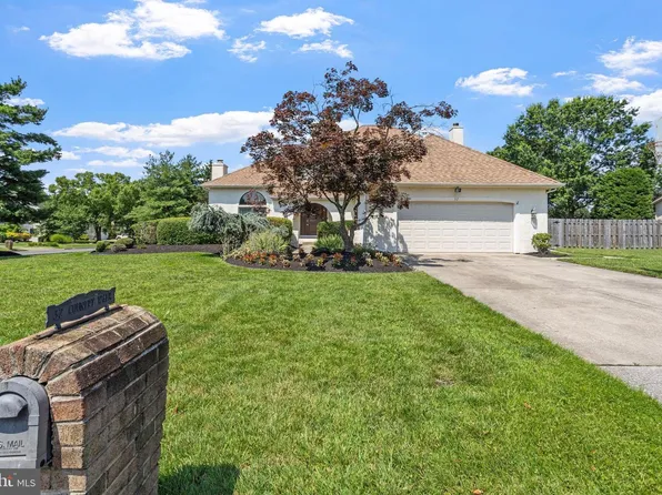 32 Country Walk, Cherry Hill, NJ 08003