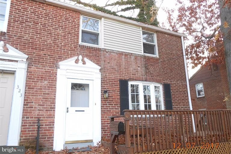 1st image of 321 Forest Dr
