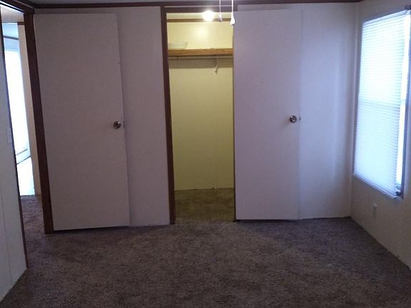 4th image of 13910 N Expressway 281 APT 14