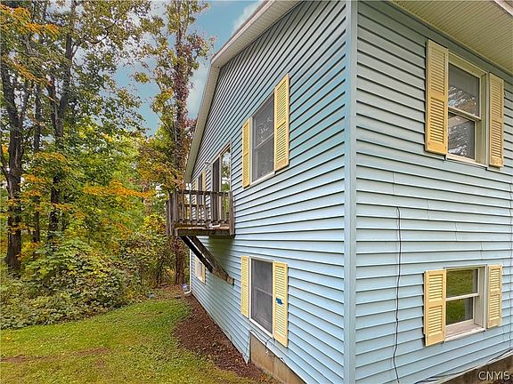 2nd image of 55 White St