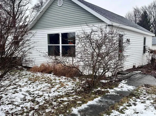112 E Jefferson St, Eaton, IN 47338
