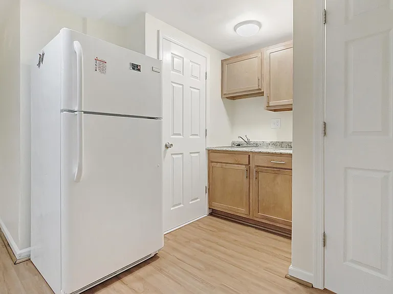 9085 Autoville Dr — Photo 26
