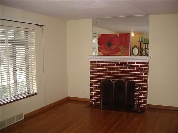 Living Room with Functional FP