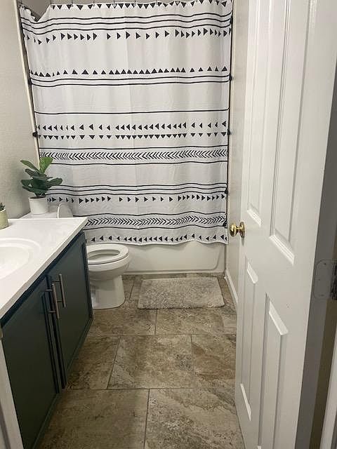 2nd image of 110 Monterey Ln