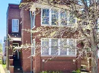 2219 W Addison St #1, Chicago, IL 60618