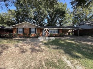 4562 Charing Cross St, Memphis, TN 38116