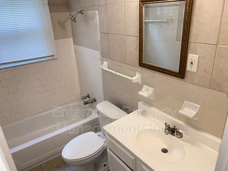 3654 Mason Ave — Photo 10