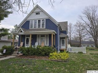 405 S Madison St, Carthage, IL 62321