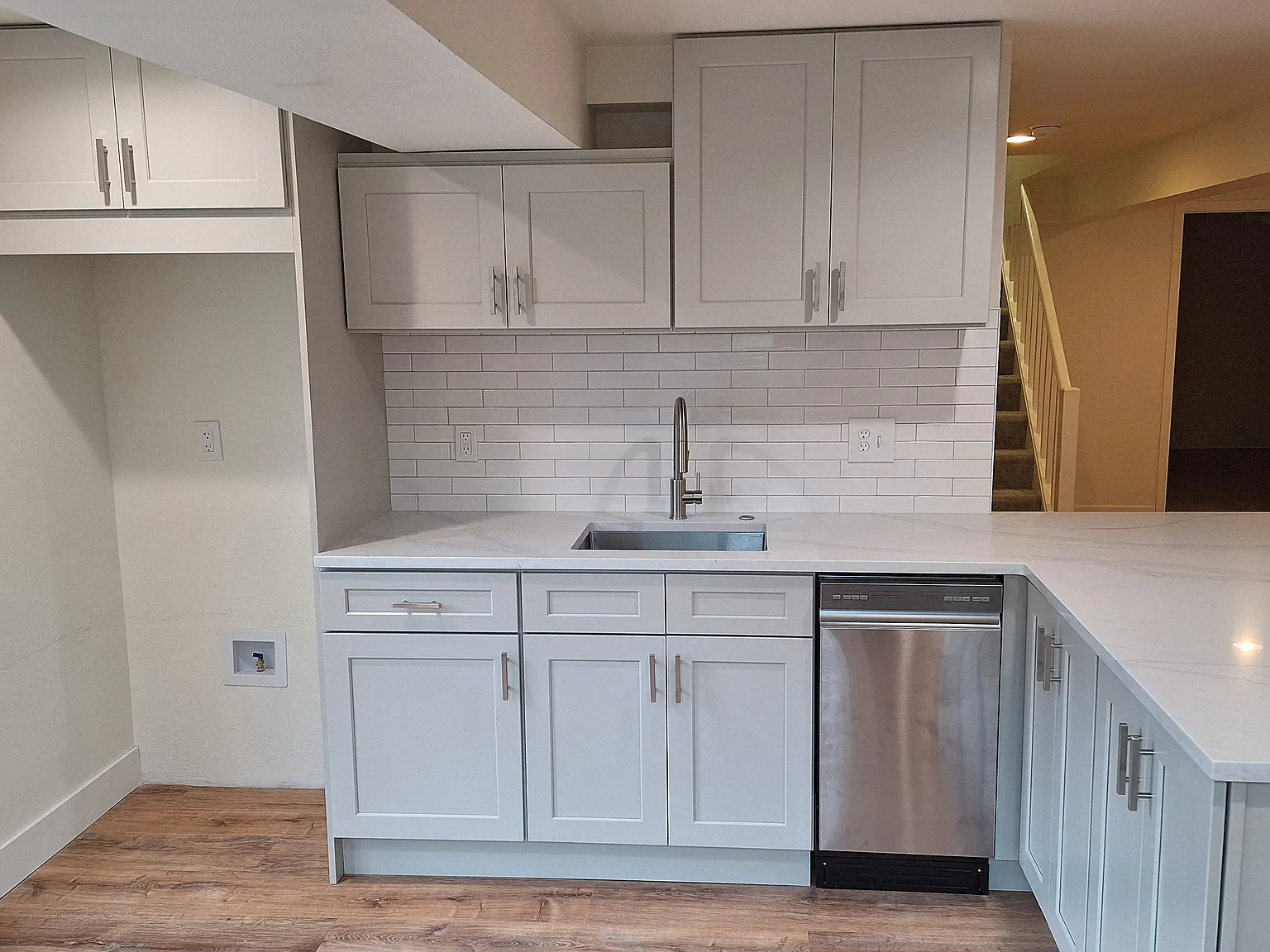 1 bed, 1100 sqft, $1,850 — Photo 3