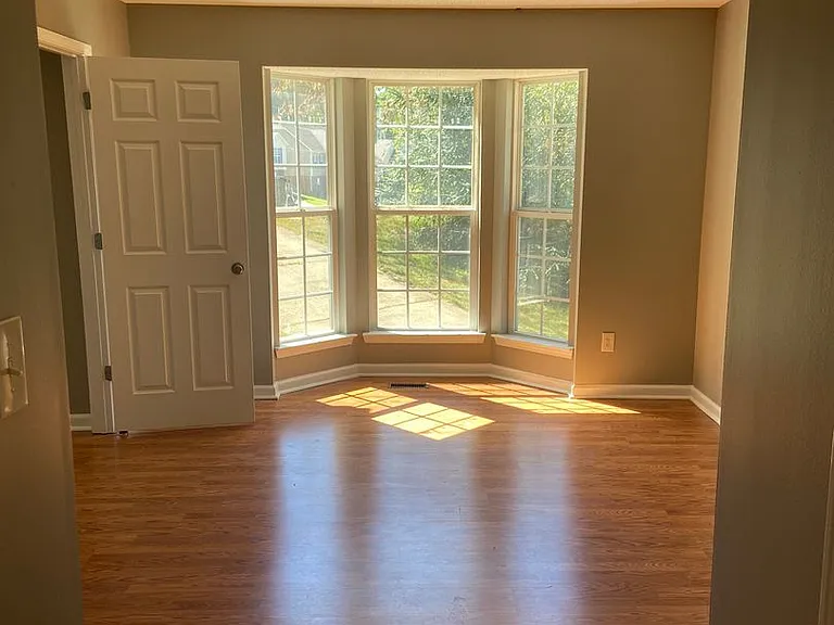 1594 Wilderness Ln — Photo 5