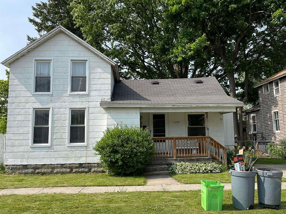 1st image of 1123 Gillett St