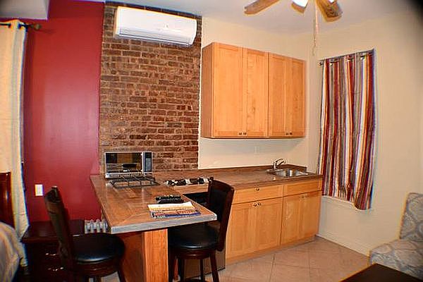1st image of 38-20 Crescent St #3R