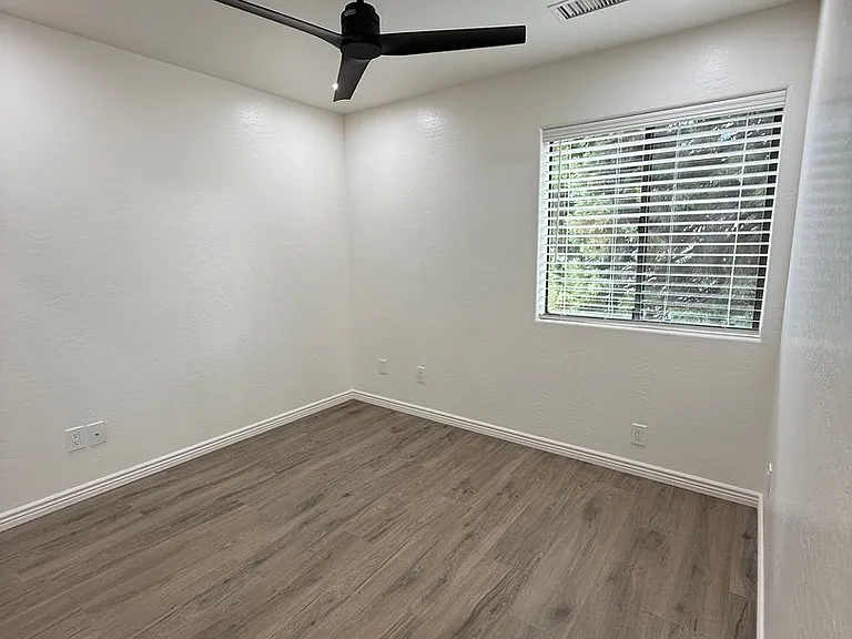 3866 N Teri Ct — Photo 15