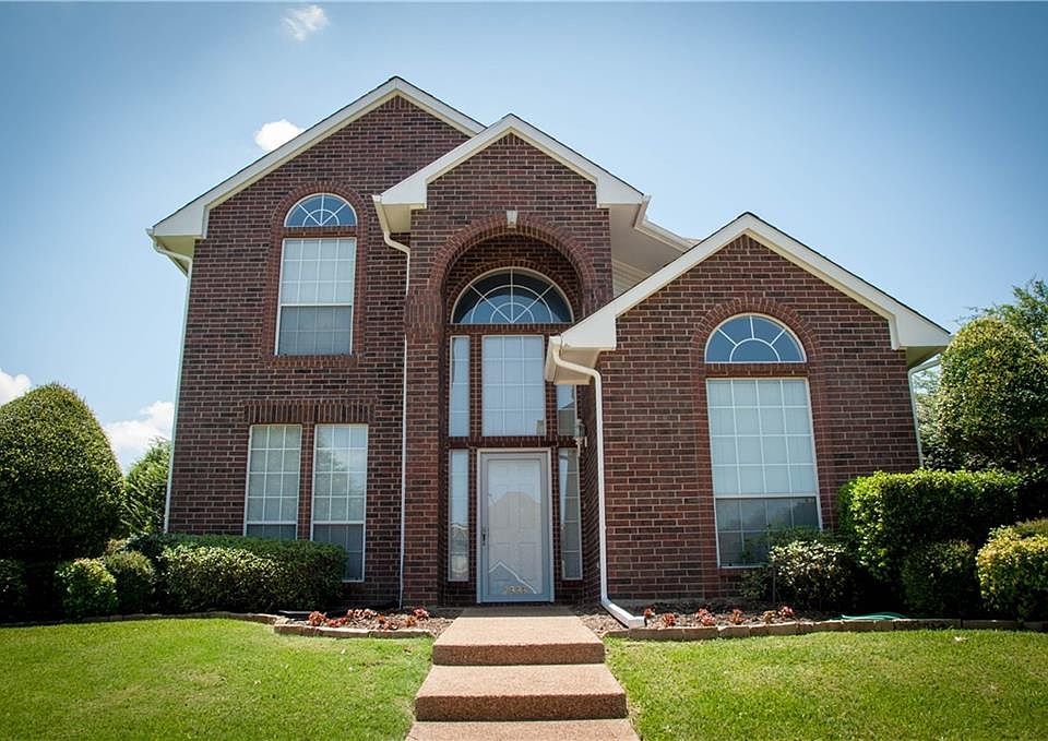 1st image of 2998 Oak Dr