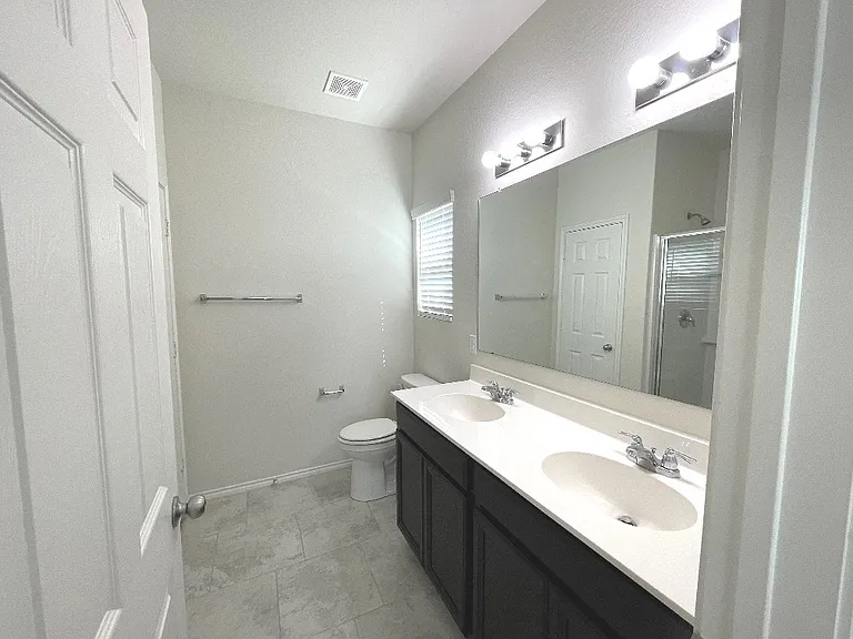 208 Texas Thistle — Photo 10