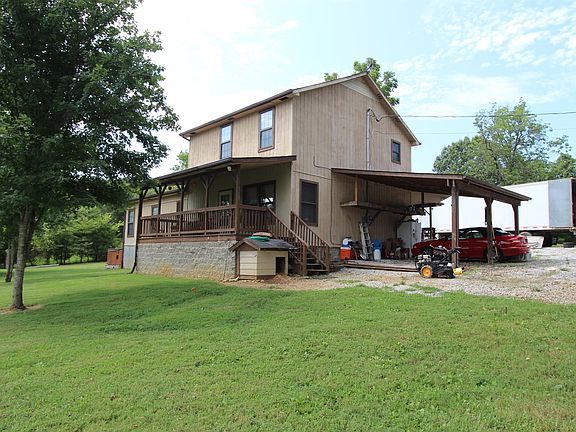 3rd image of 22 Linder Ln
