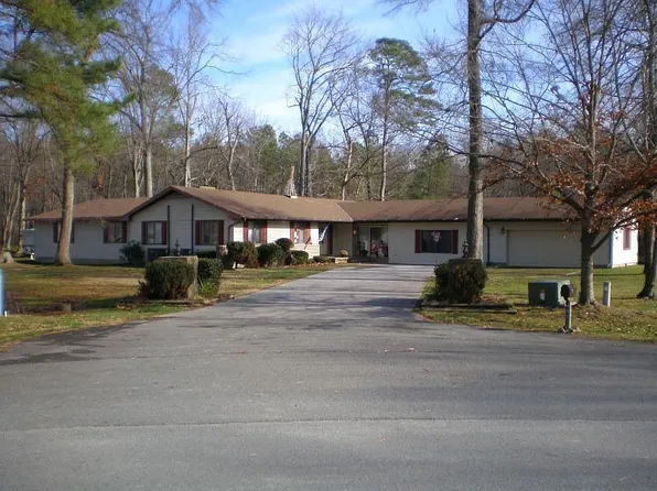 4401 Beechwood Pl, Crisfield, MD 21817