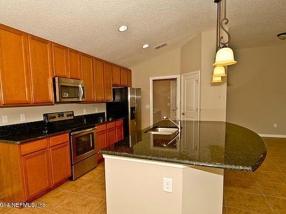 4th image of 124 Toscana Ln