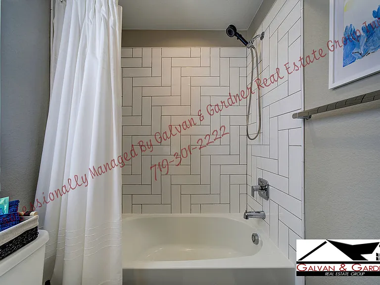 2423 Pony Club Ln — Photo 40