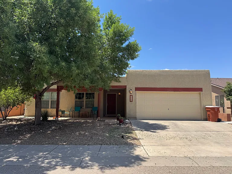 213 Calle Evangeline — Photo 1