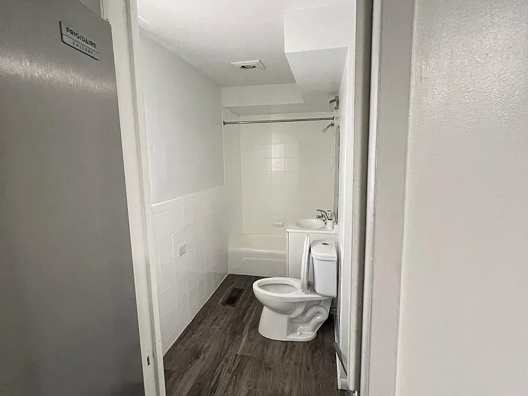18801 Loretto Ln — Photo 25