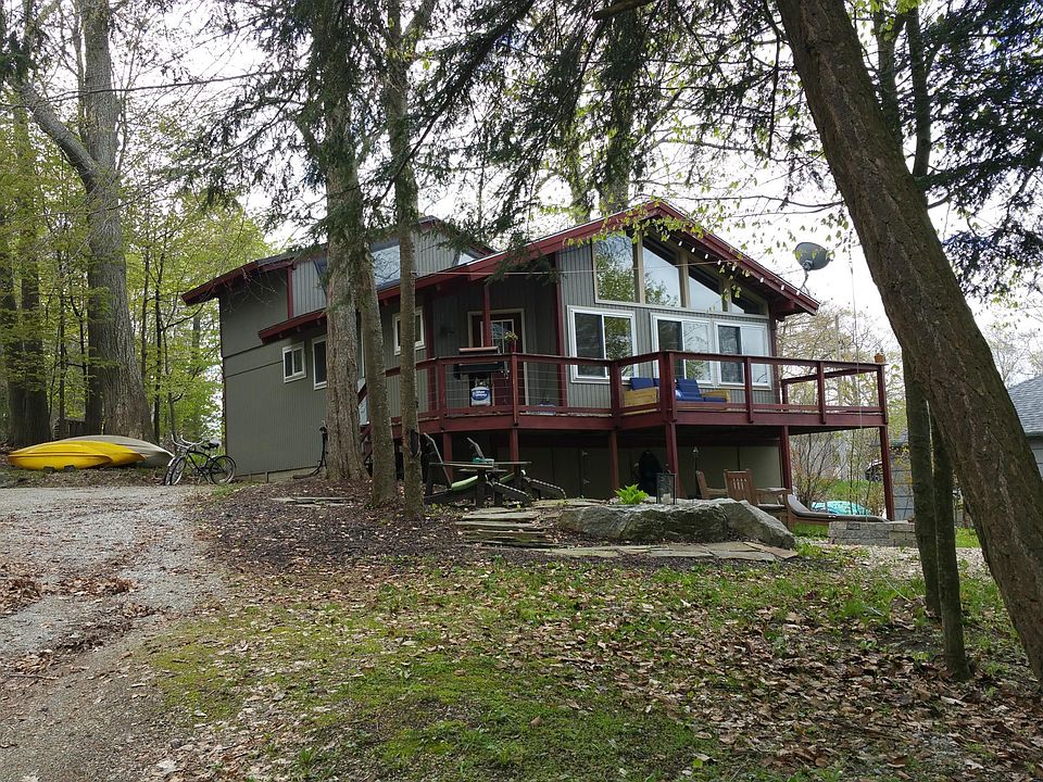 2nd image of 51 Imperial St