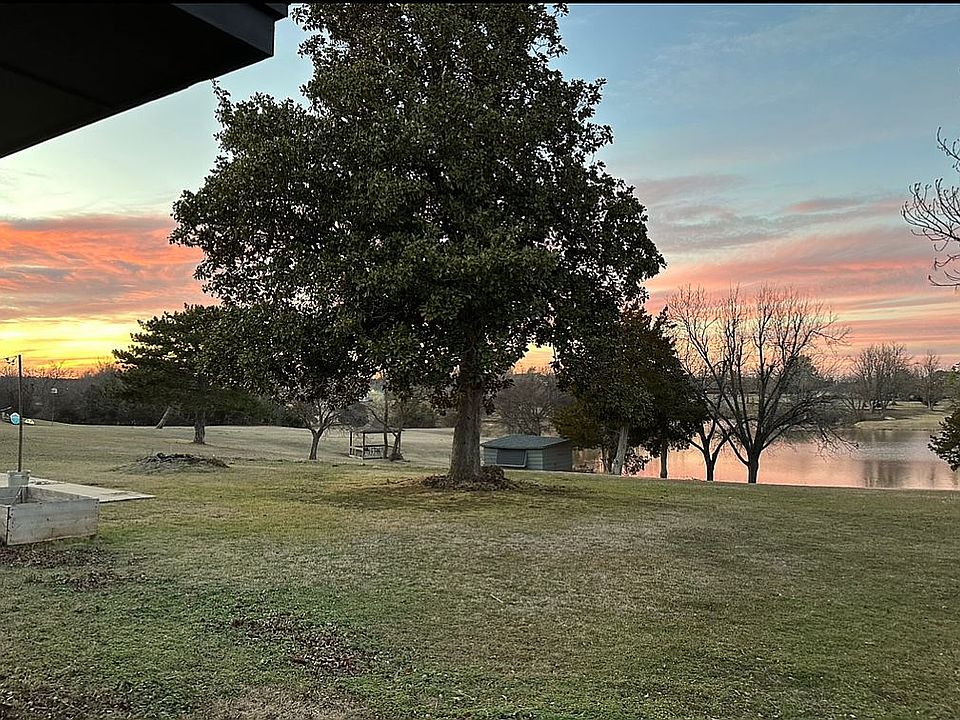 2nd image of 9501 Regal Ln