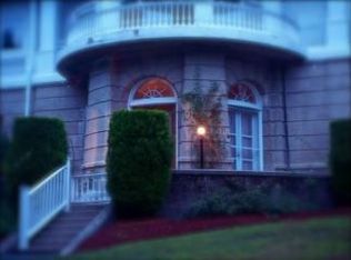 1401 Great Pond Rd APT 1, North Andover, MA 01845