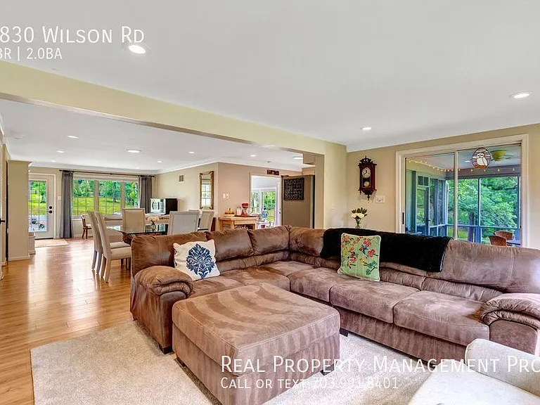 5830 Wilson Rd — Photo 4