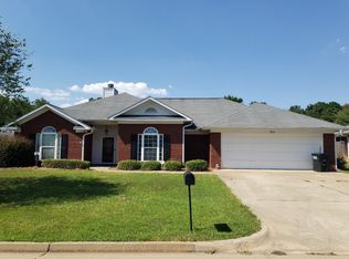 210 Camellia Ave, Opelika, AL 36804