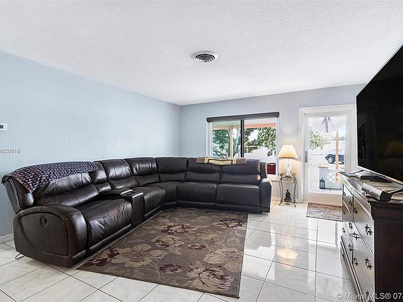 4th image of 4853 NW 43rd Ct