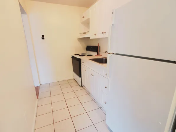 960 Hope St Unit 3, Stamford, CT 06907