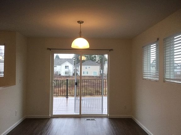 5th image of 19105 18th Avenue Ct E